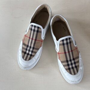 Burberry Classic slip on Sneakers